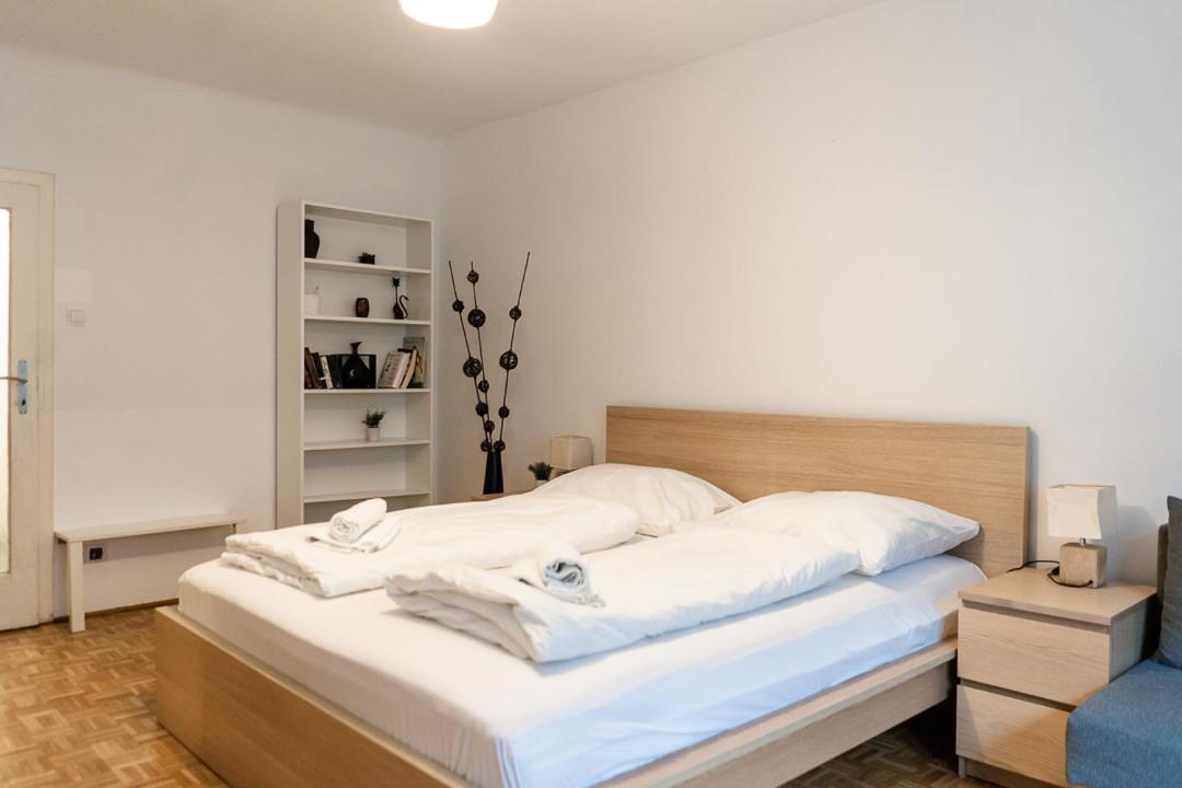 Central Living - Stephansdom Apartments Vienna Bilik gambar